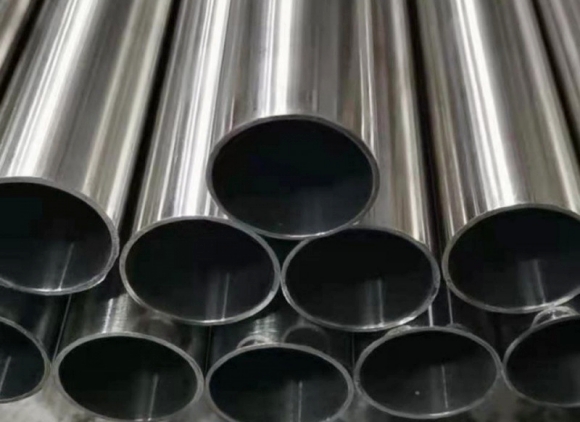 304不锈钢管表面刮伤的原因